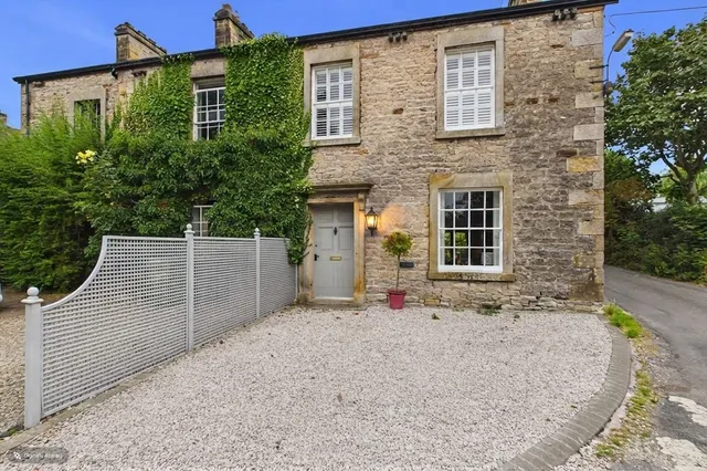 Beech House, High Biggins, photo 1