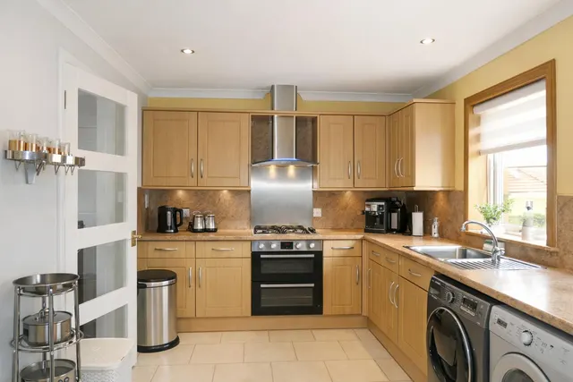 Bressay Brae, Aberdeen, AB15, photo 3