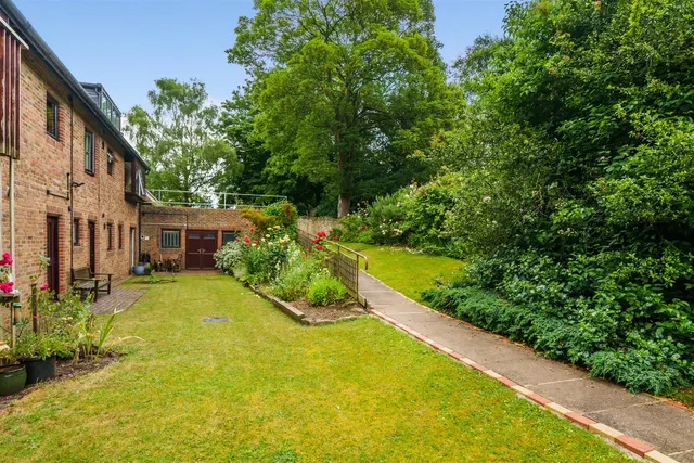 Barton Lane, Headington, OX3, photo 1