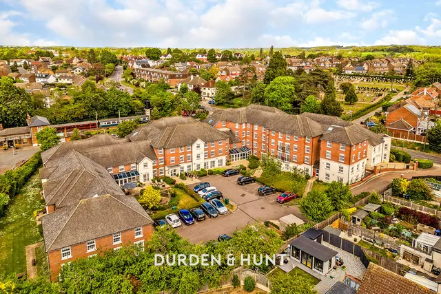 High Street, Ongar, CM5, photo 1