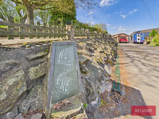 Photo 2 — Pentre, Chirk, Wrexham, LL14