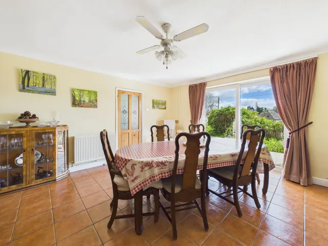 High Street, Bream, GL15, photo 3