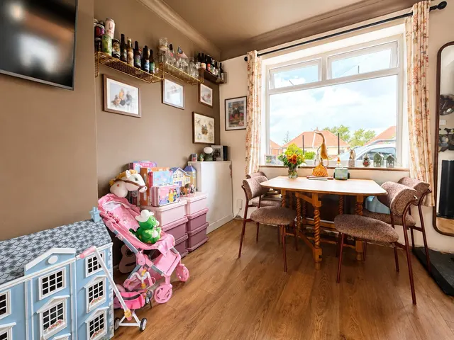 Photo 3 — Clarendon Road, Hazel Grove, Stockport, Greater Manchester, SK7