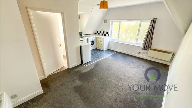 Photo 2 — Clapham Road, Bedford, Bedfordshire, MK41