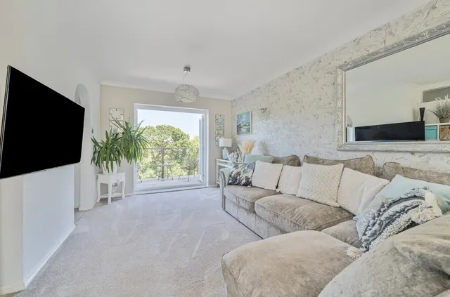 Duchy Drive, Preston, Paignton, Devon, TQ3