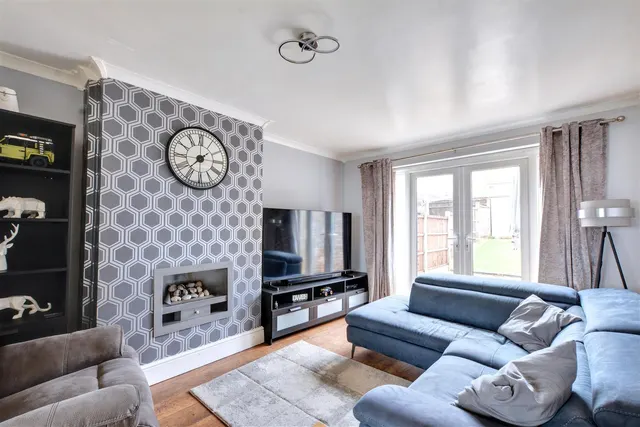 Belmont Close, Beeston, NG9, photo 2