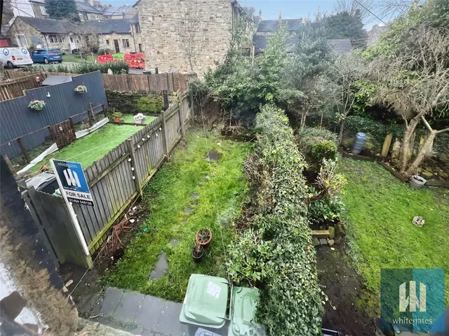 Blackmoorfoot Road, Crosland Moor, HD4, photo 2