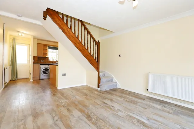 Dunlin Drive, Kidderminster, DY10, photo 2