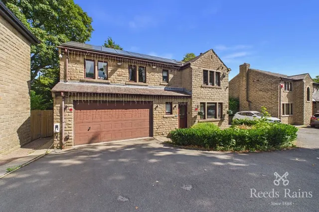 Hall Lee Fold, Lindley, Huddersfield, West Yorkshire, HD3, photo 1