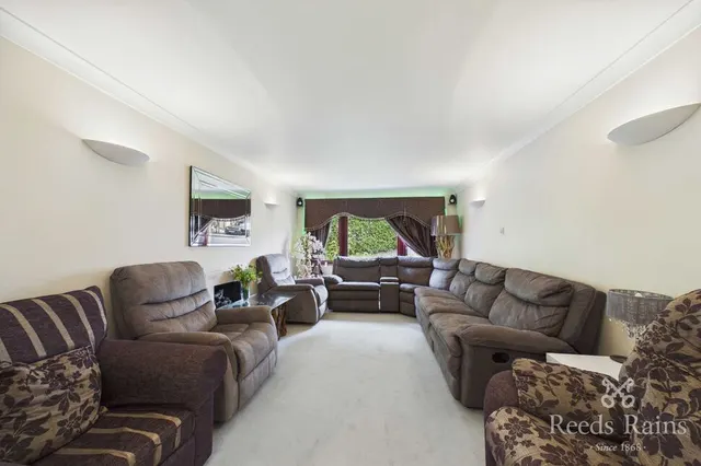 Photo 3 — Hall Lee Fold, Lindley, Huddersfield, West Yorkshire, HD3