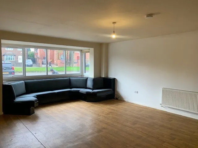 Percy Street, NG6, photo 1