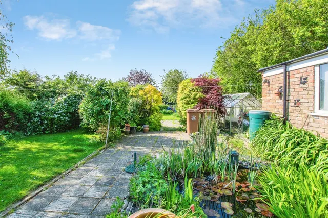 Station Road, Old Leake, PE22, photo 2