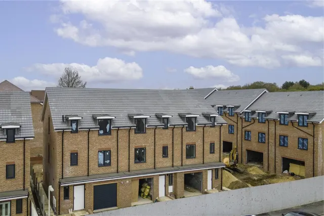 Photo 2 — Mount Pleasant Road, Aldershot, Hampshire, GU12 4NL