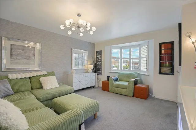 Photo 2 — Eaglesham Drive, Ayr, South Ayrshire, KA8
