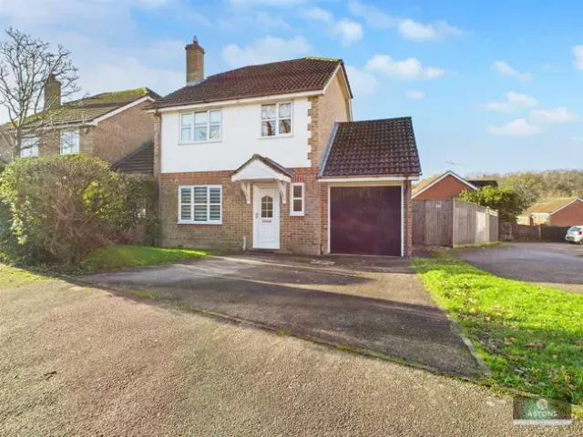 Barber Close, Maidenbower