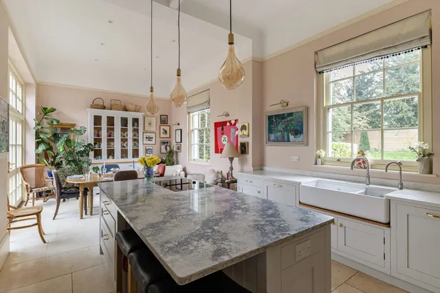 Cuddington, Oxon/Bucks, HP18, photo 2