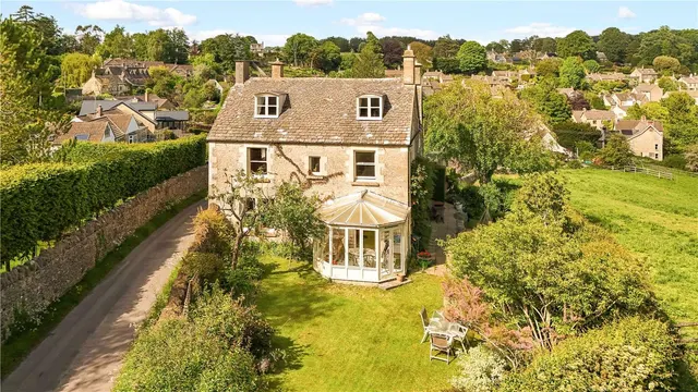 Box, Stroud, Gloucestershire, GL6 9HP, photo 1