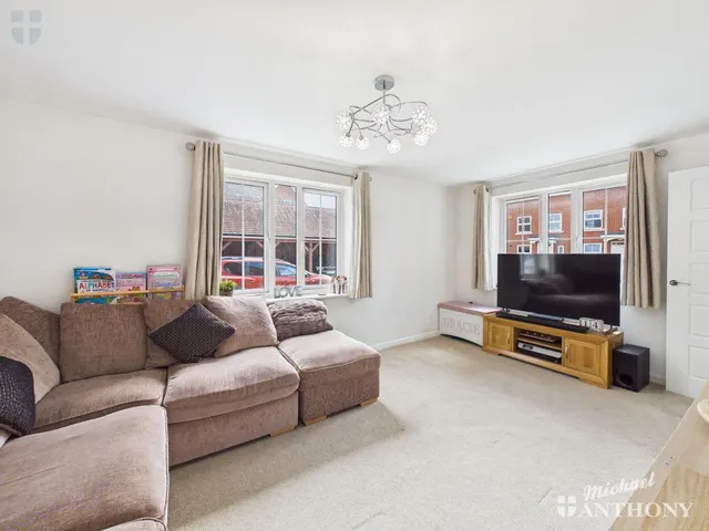 Photo 2 — Carriage Road, Broughton, Aylesbury, HP22 7AN