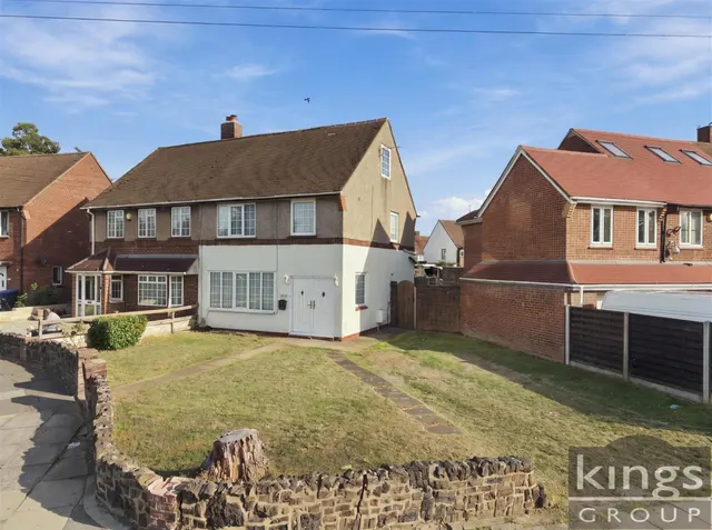 Great Cambridge Road, Enfield, photo 1