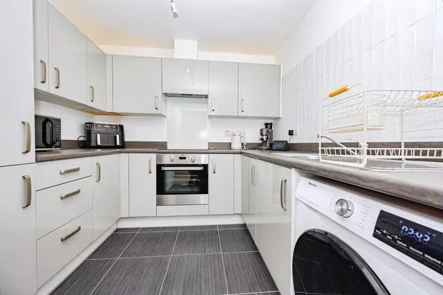 Westbrook Drive, Hemel Hempstead, HP1, photo 3