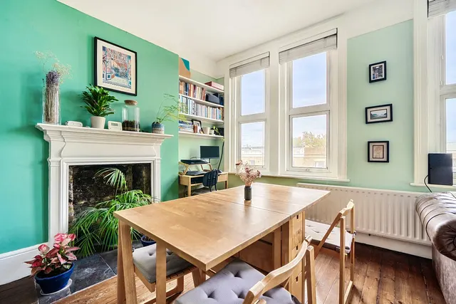 New Cross Road, London, SE14, photo 1