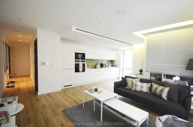 Photo 3 — Elizabeth Court, London, SW1P 2FD