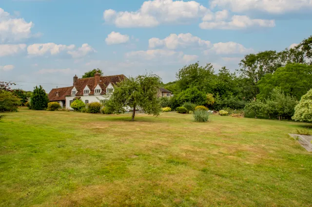 Dundridge Cottage Gilberts Hill, St. Leonards, HP23, photo 1