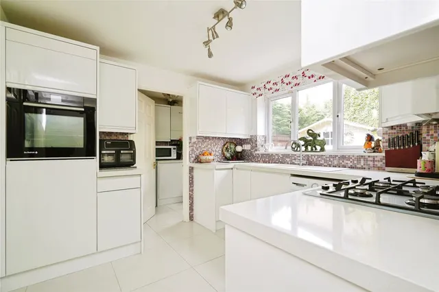 Photo 2 — Osprey Close, BICESTER, Oxfordshire, OX26