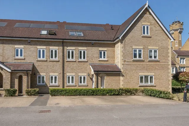 Jepson Drive, Dartford, DA2, photo 1