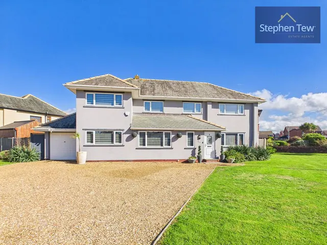 Bosworth Place, Blackpool, FY4, photo 1