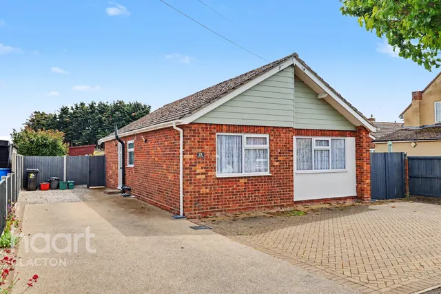 Spenser Way, Clacton-On-Sea, CO15, photo 1