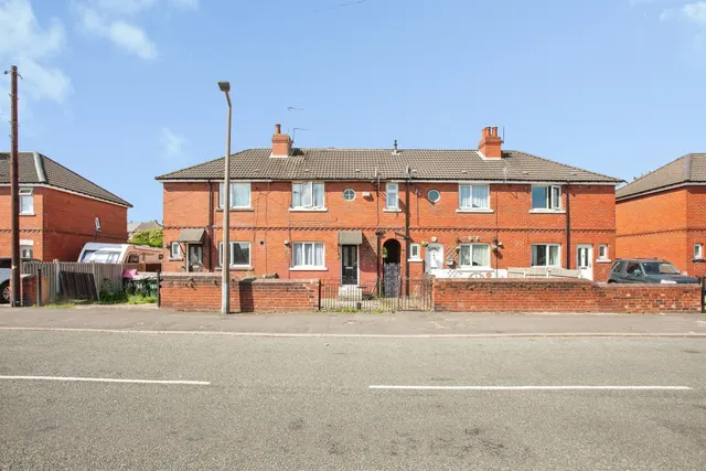 Dalton Lane, Dalton, Rotherham, photo 1