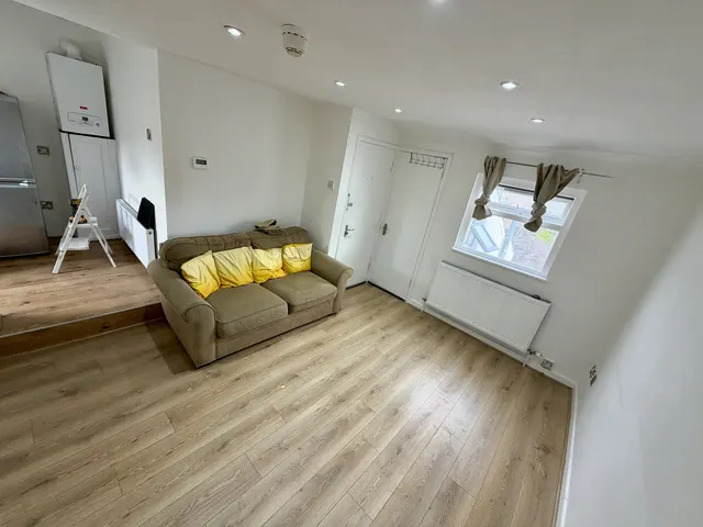Egerton Crescent, Withington, M20, photo 2