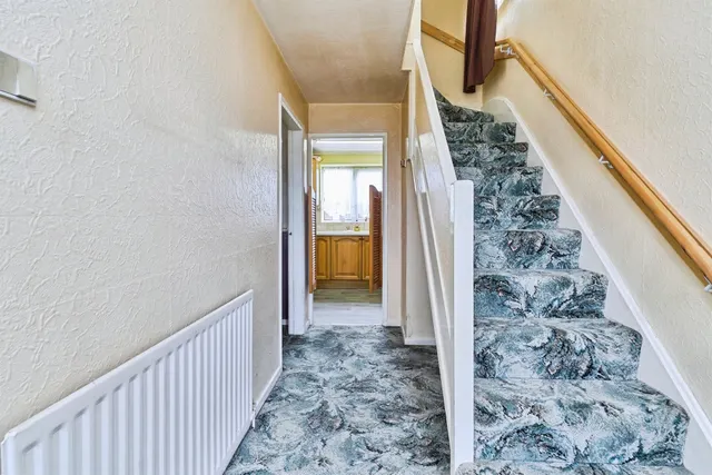 Wells Close, Tipton, DY4, photo 3