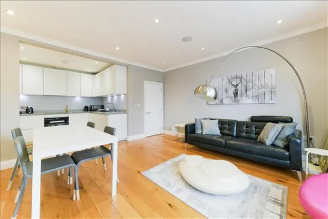 Balham Park Mansions, London, photo 2