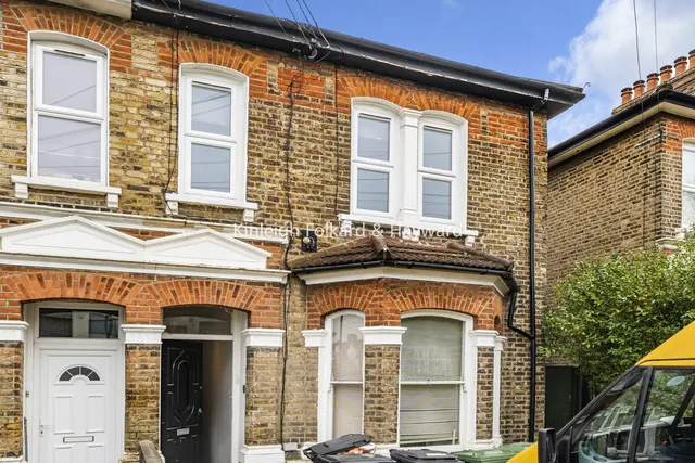 Perry Hill, Catford, London, SE6, photo 1