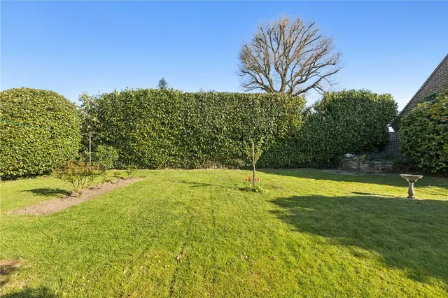 Upperfield, Easebourne, GU29, photo 3