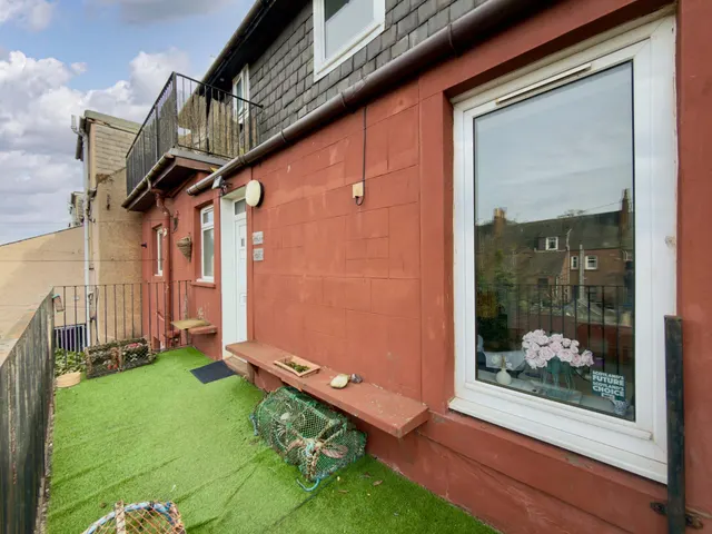 Photo 2 — Ernest Street, Arbroath, Angus, DD11 1UB