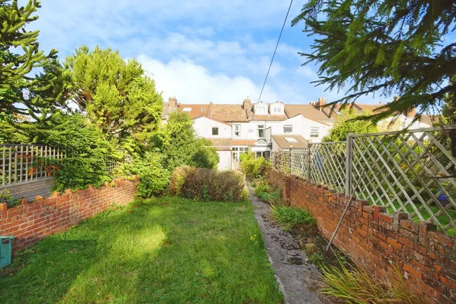 Photo 2 — Downend Road, Fishponds, Bristol, BS16