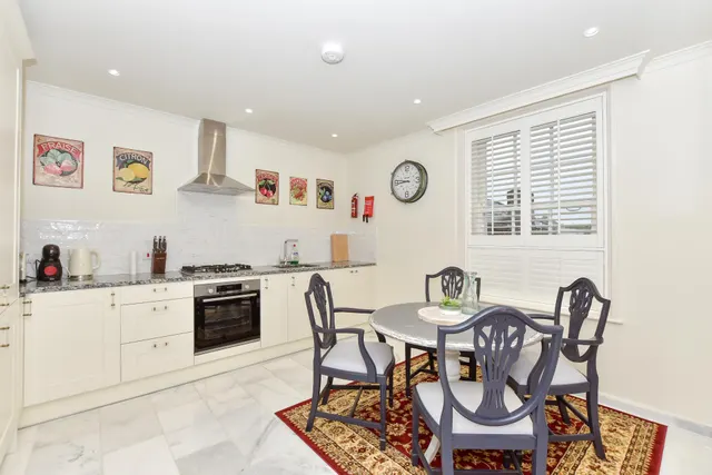 Nelson Crescent, Ramsgate, photo 3