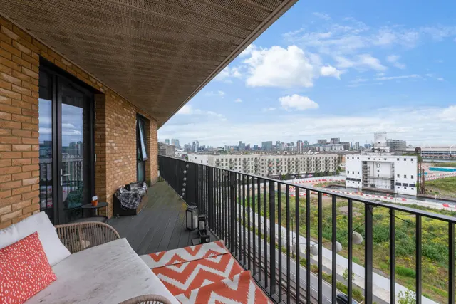 Mercier Court, Royal Wharf, E16, photo 3