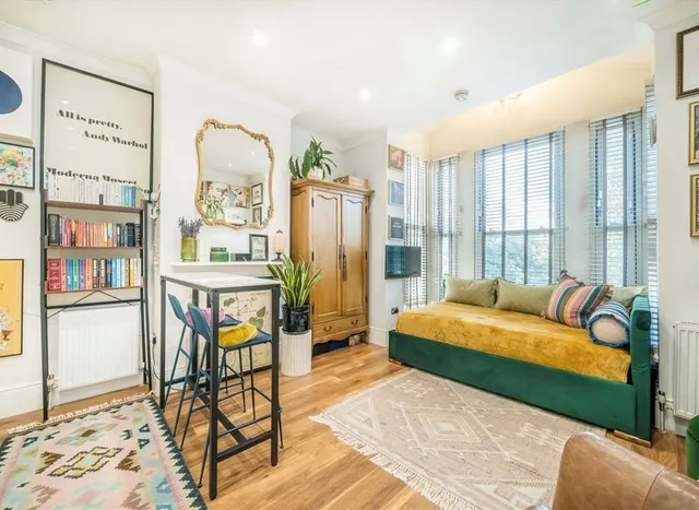 Feltham Avenue, East Molesey, KT8, photo 3