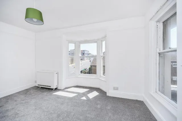 High Street, Brighton, BN2, photo 2