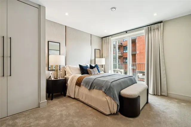 London Square, Bicknell Way, SW17, photo 3
