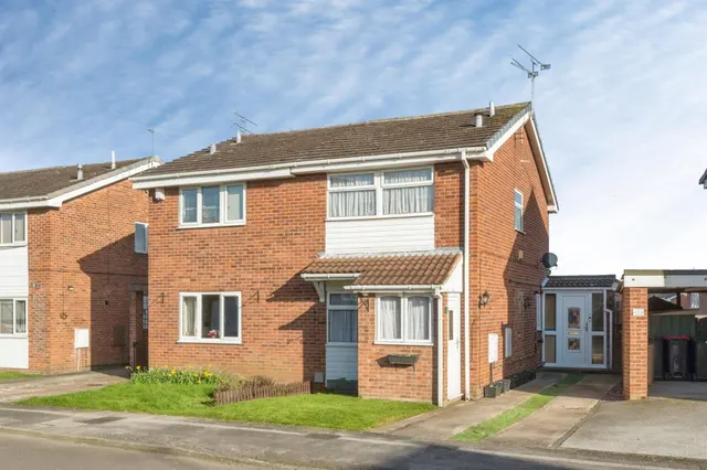 Rolling Dales Close, Maltby, Rotherham, photo 1