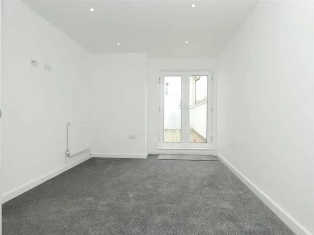 Gladstone Road, Whitststable, CT5, photo 3