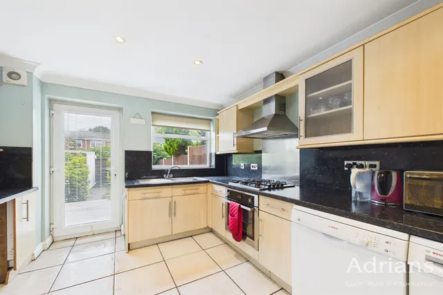 Hill View Road, Chelmsford, CM1, photo 3