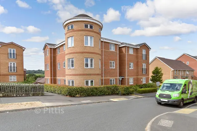 Beauchamp Drive, Newport, PO30, photo 1