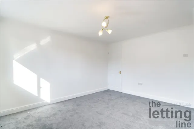 Gordon Road, Enfield, EN2, photo 3