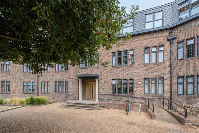 Apartment 18, 177 Abbeville Road, LONDON, photo 1